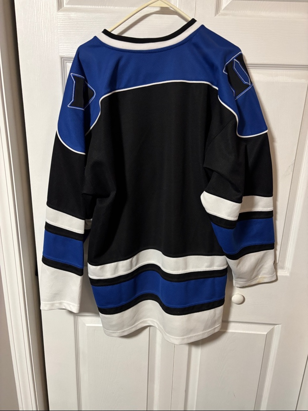 Colosseum Black and Royal Blue Duke Devil Hockey Jersey - Picture 4 of 6